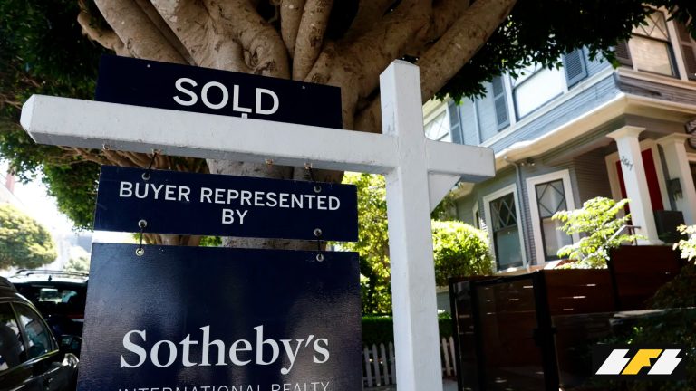 108207593-1759506517696-gettyimages-2232420828-_75a2693_l3ultxqq2